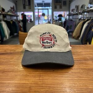 Vintage 90’s Marlboro Unlimited Adventure Team Cream Hat